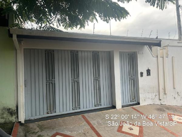 CASA - JARDIM LUCAS TEIXEIRA