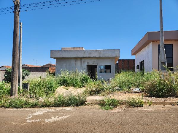CASA - PARQUE RESIDENCIAL JOSE GOMES