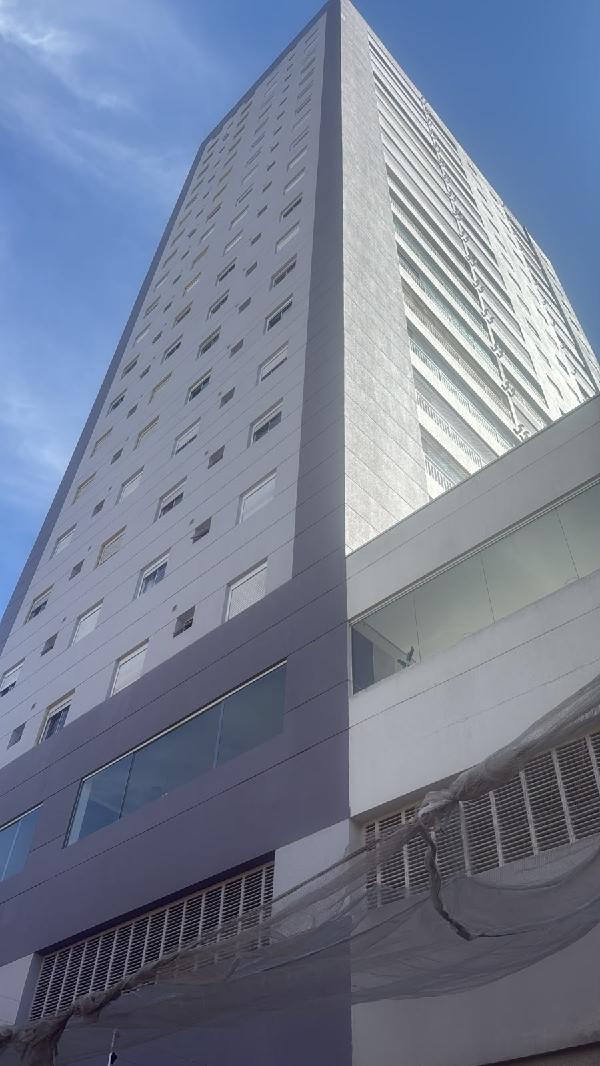 APARTAMENTO - CENTRO