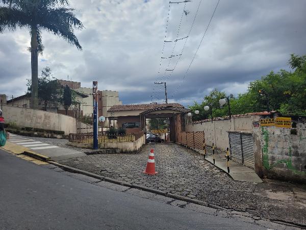 APARTAMENTO - COMARCA DE POA
