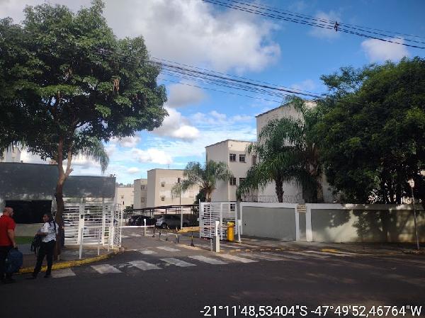 APARTAMENTO - VILA VIRGINIA