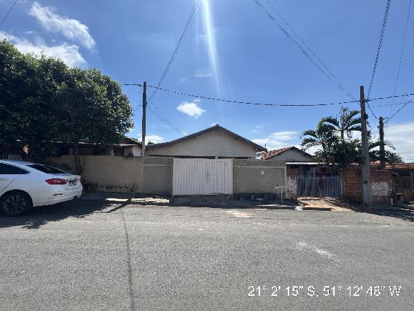 CASA - CONJUNTO HABITACIONAL SANTO ANTONIO