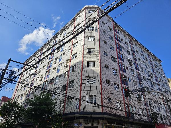 APARTAMENTO - CENTRO