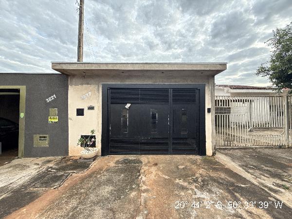 CASA - RESIDENCIAL SANTO ANTONIO