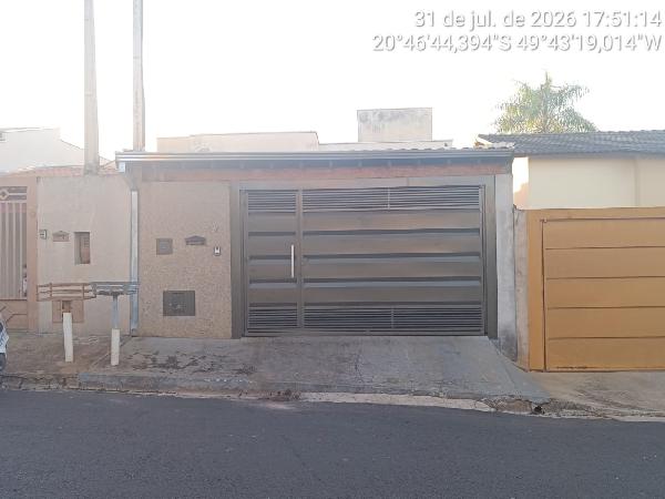 CASA - RESIDENCIAL CAMPO BELO