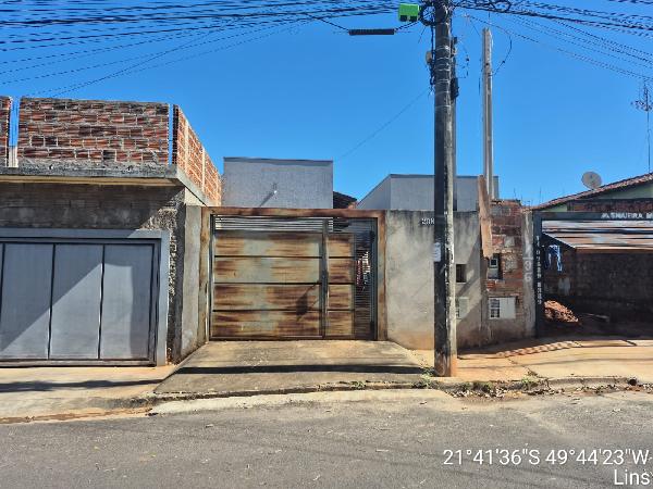 CASA - RESIDENCIAL MANABU MABE