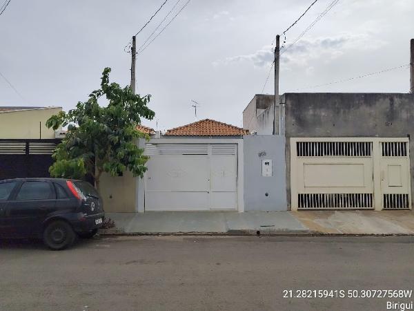 CASA - JARDIM SANT'ANA