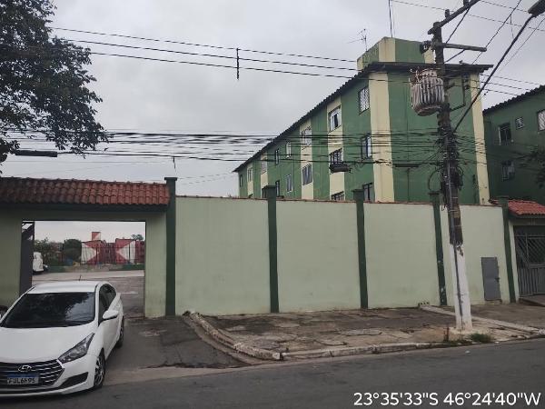 APARTAMENTO - GUAIANAZES