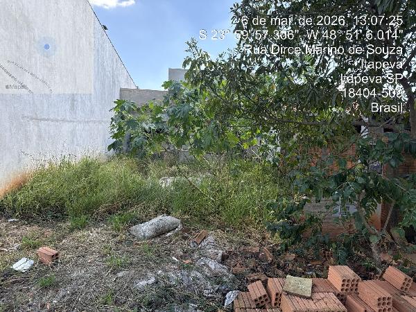 TERRENO - BAIRRO DE CIMA
