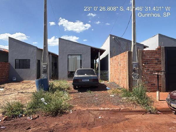 CASA - RESIDENCIAL GIMENEZ