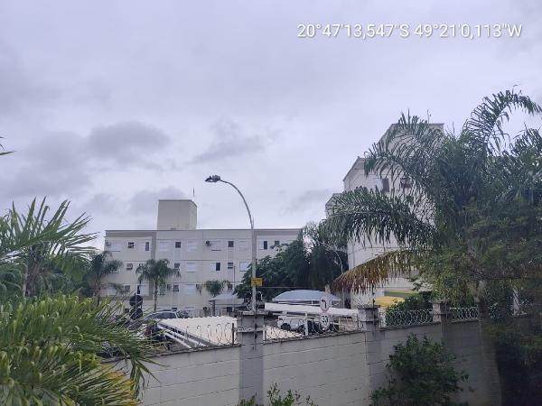 APARTAMENTO - RESIDENCIAL SANTA FILOMENA