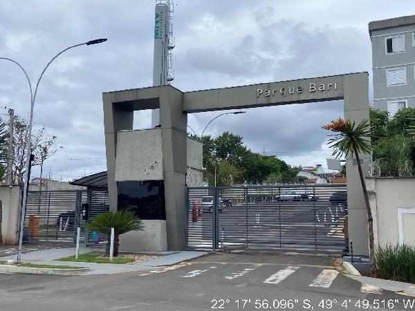 APARTAMENTO - JARDIM MARIA CELIA