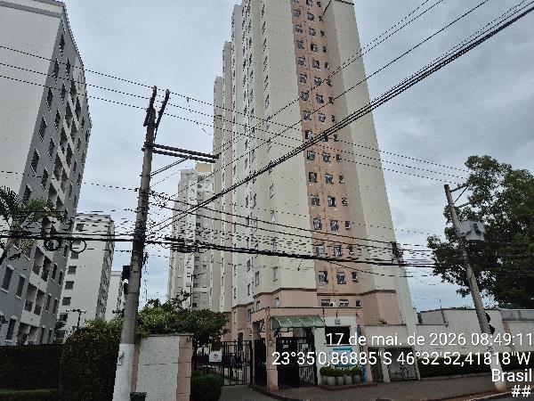APARTAMENTO - VILA EMA