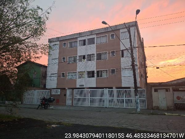 APARTAMENTO - PARQUE DAS BANDEIRAS