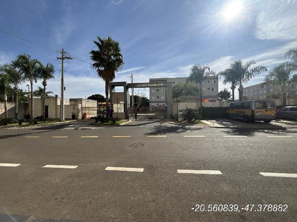 APARTAMENTO - CHACARA ESPRAIADO