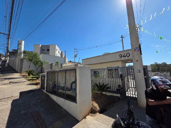 APARTAMENTO - VILA PERRACINI