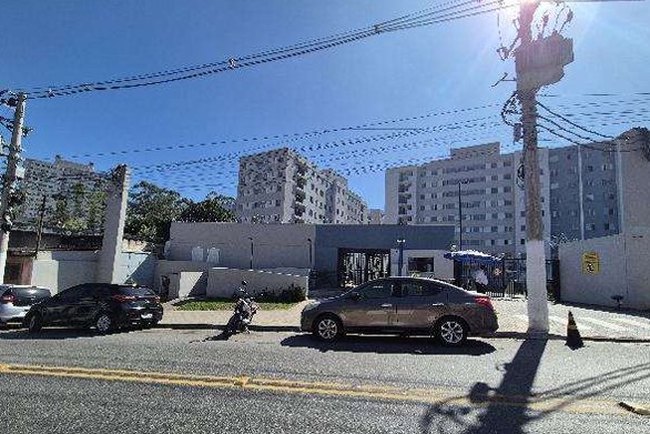 APARTAMENTO - PARQUE COLONIAL