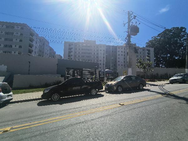 APARTAMENTO - PARQUE COLONIAL