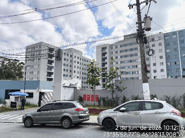 APARTAMENTO - PARQUE COLONIAL