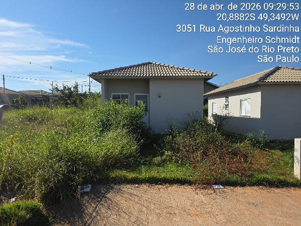 CASA - RESIDENCIAL GUMERCINDO DE SETA
