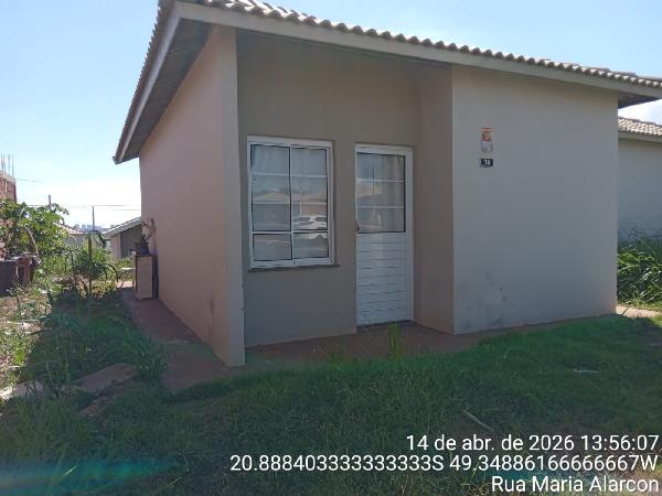 CASA - RESIDENCIAL GUMERCINDO DE SETA