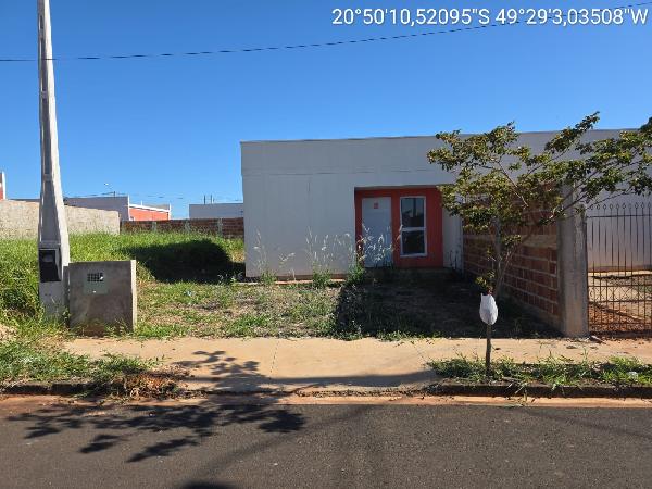CASA - JARDIM GIRASSOL