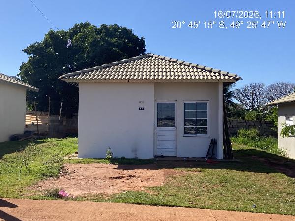 CASA - RESIDENCIAL JOSE BERNARDES COELHO