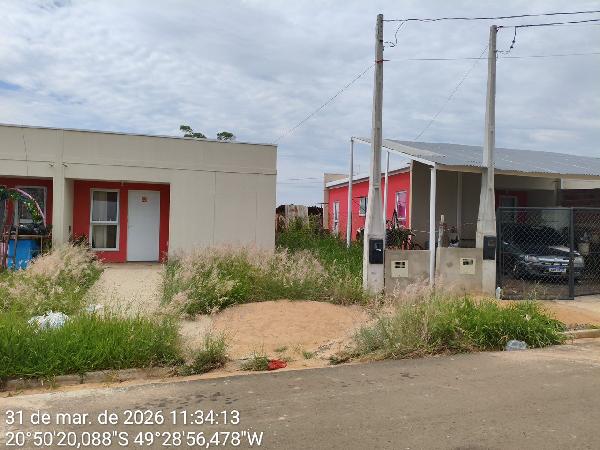CASA - JARDIM GIRASSOL