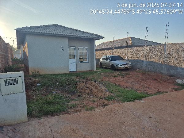 CASA - RESIDENCIAL JOSE BERNARDES COELHO